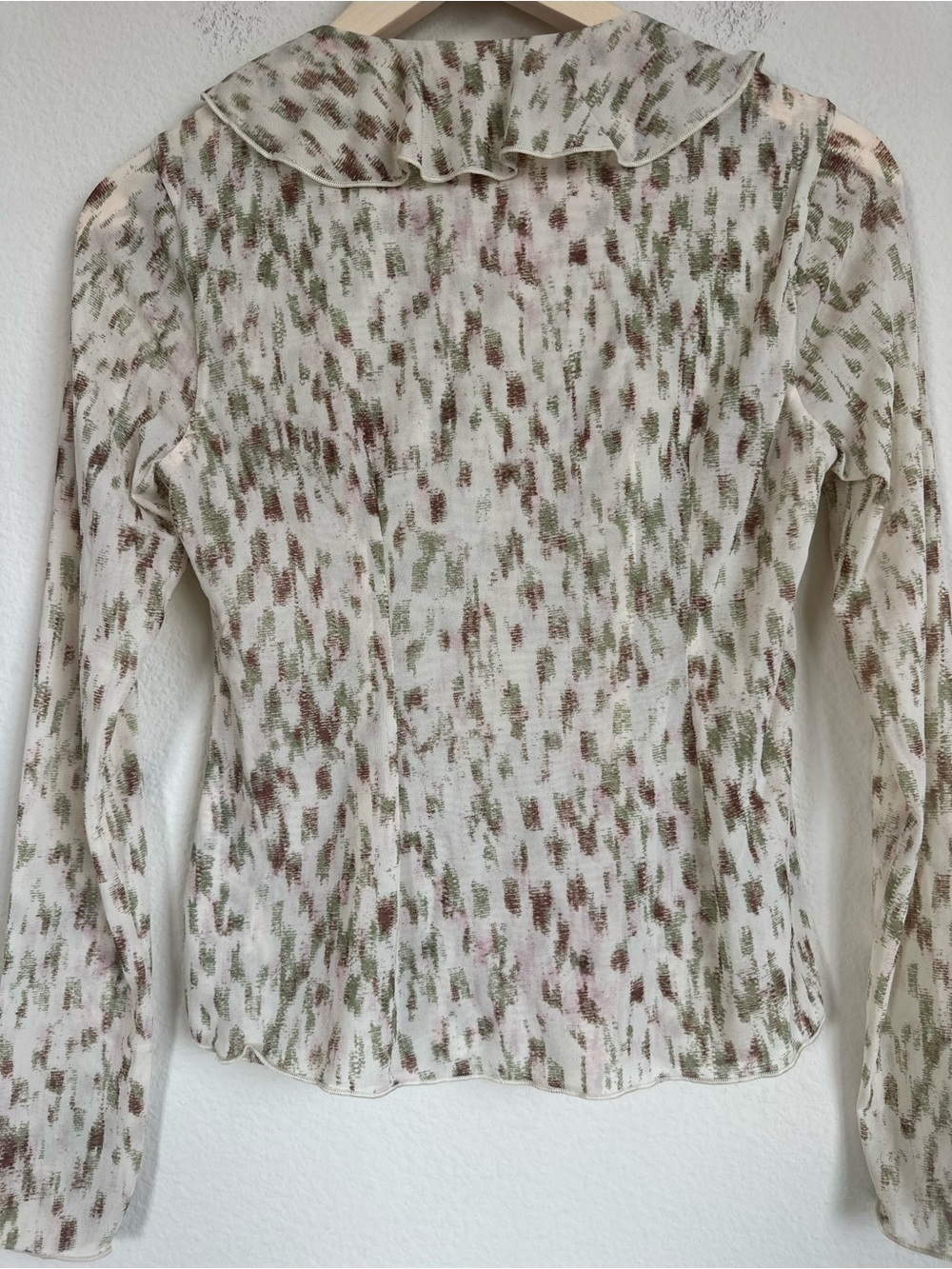 Cabi Ruched Mesh Dapple Top - Picture 10 of 11